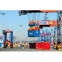4748_0797 Containerumschlag im Hamburger Hafen - Arbeit auf dem Terminalgelände Burchardkai. | Container Terminal Burchardkai CTB